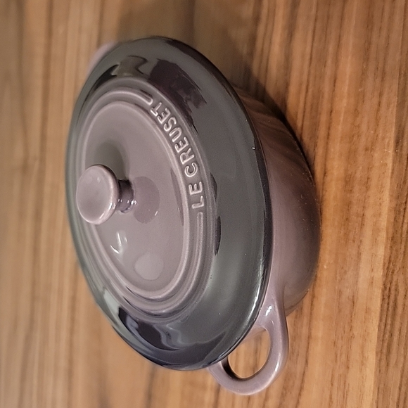 Le Creuset Other - Le Creuset Cassis Mini Oval Cocotte